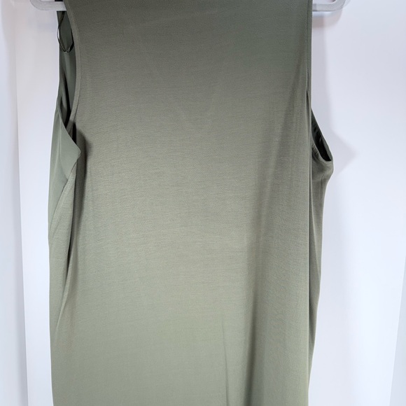 Michael Kors Sage Green Top - Picture 2 of 8
